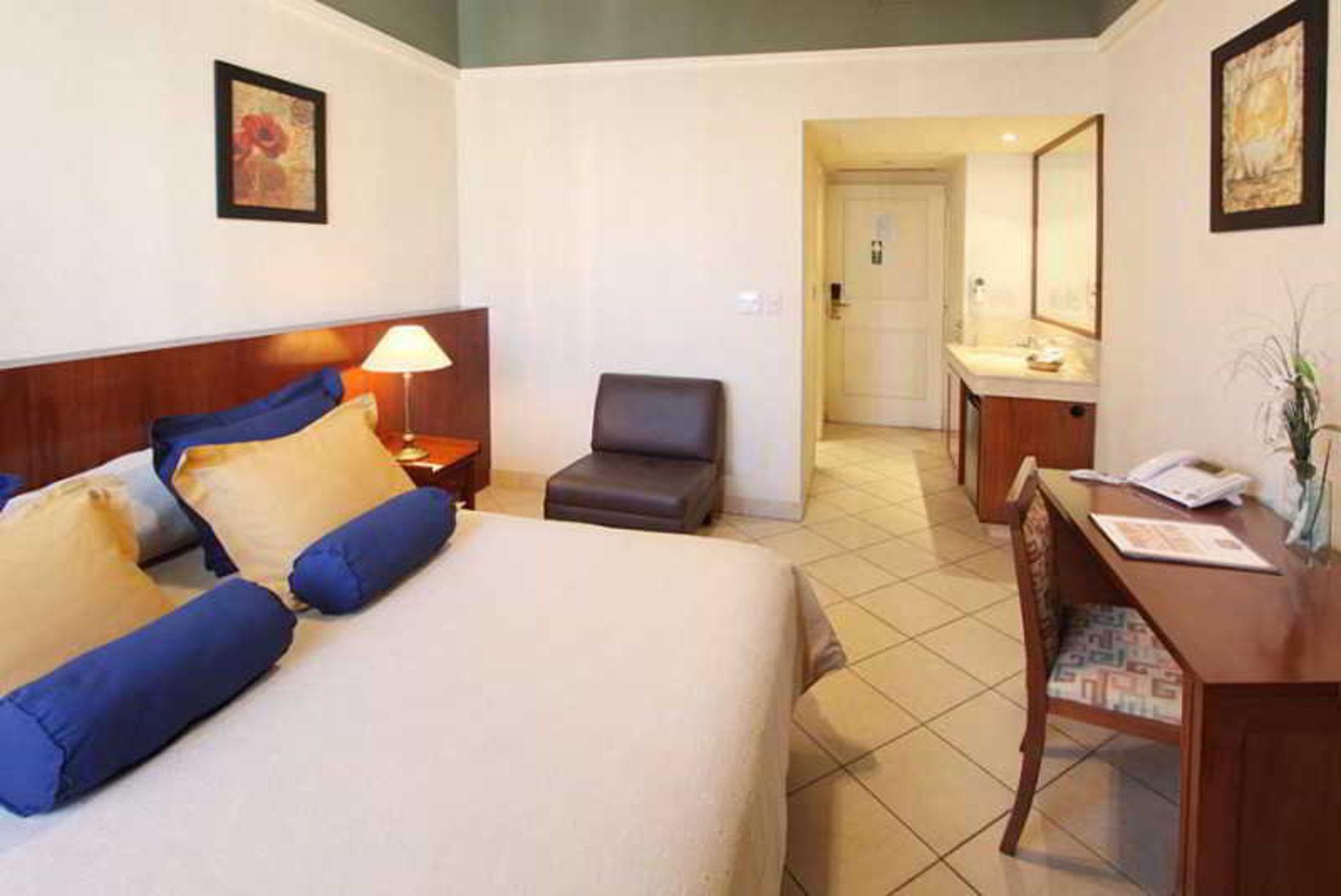 Hotel O2 3*